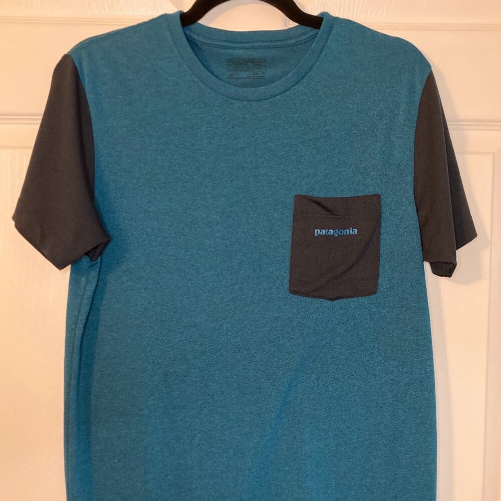 Patagonia Men's Daily Pocket Tee - Turquoise/Black - Size M